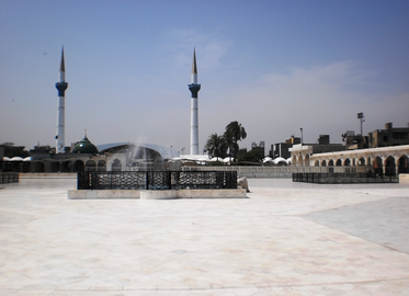 حضرت سید علی ہجویری داتا گنج بخش کا مزار مبارک ۴