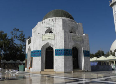 عارف یگانہ حضرت مولانا میاں  محمد بخش قادری قدس سرہ(کھڑی شریف) کا مزار مبارک ۱