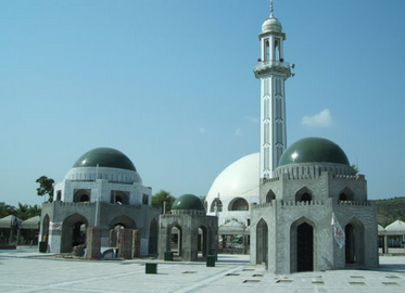 عارف یگانہ حضرت مولانا میاں  محمد بخش قادری قدس سرہ(کھڑی شریف) کا مزار مبارک ۲