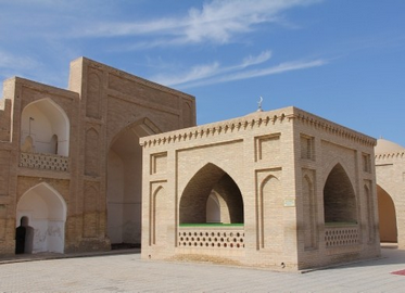 حضرت خواجہ ابو یوسف ہمدانی کا مزار مبارک ۳