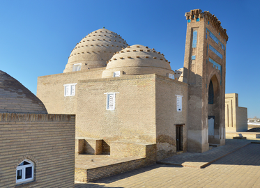 حضرت نجم الدین کبریٰ کا مزار مبارک ۲