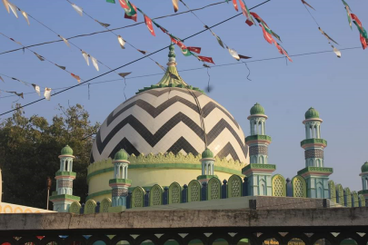 مفتی محمود جان قادری مزار کا بیرونی منظر 