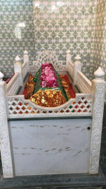 مفتی محمود جان قادری مزار کا اندرونی منظر 